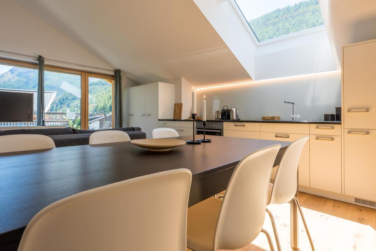 Montela Apartments - Haus C Saas-Grund Extérieur photo