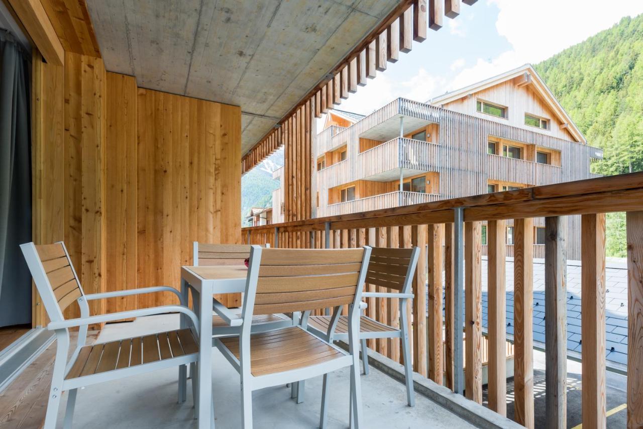 Montela Apartments - Haus C Saas-Grund Extérieur photo
