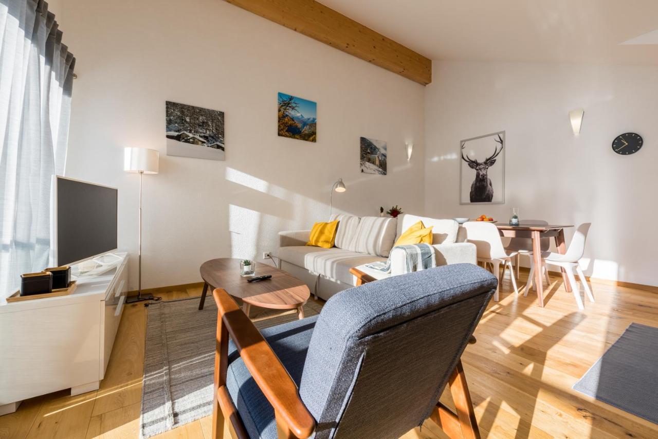 Montela Apartments - Haus C Saas-Grund Extérieur photo